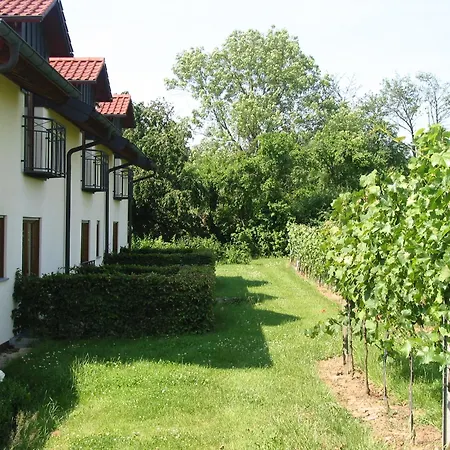 Gaestehaus Kraft Hotel 3*